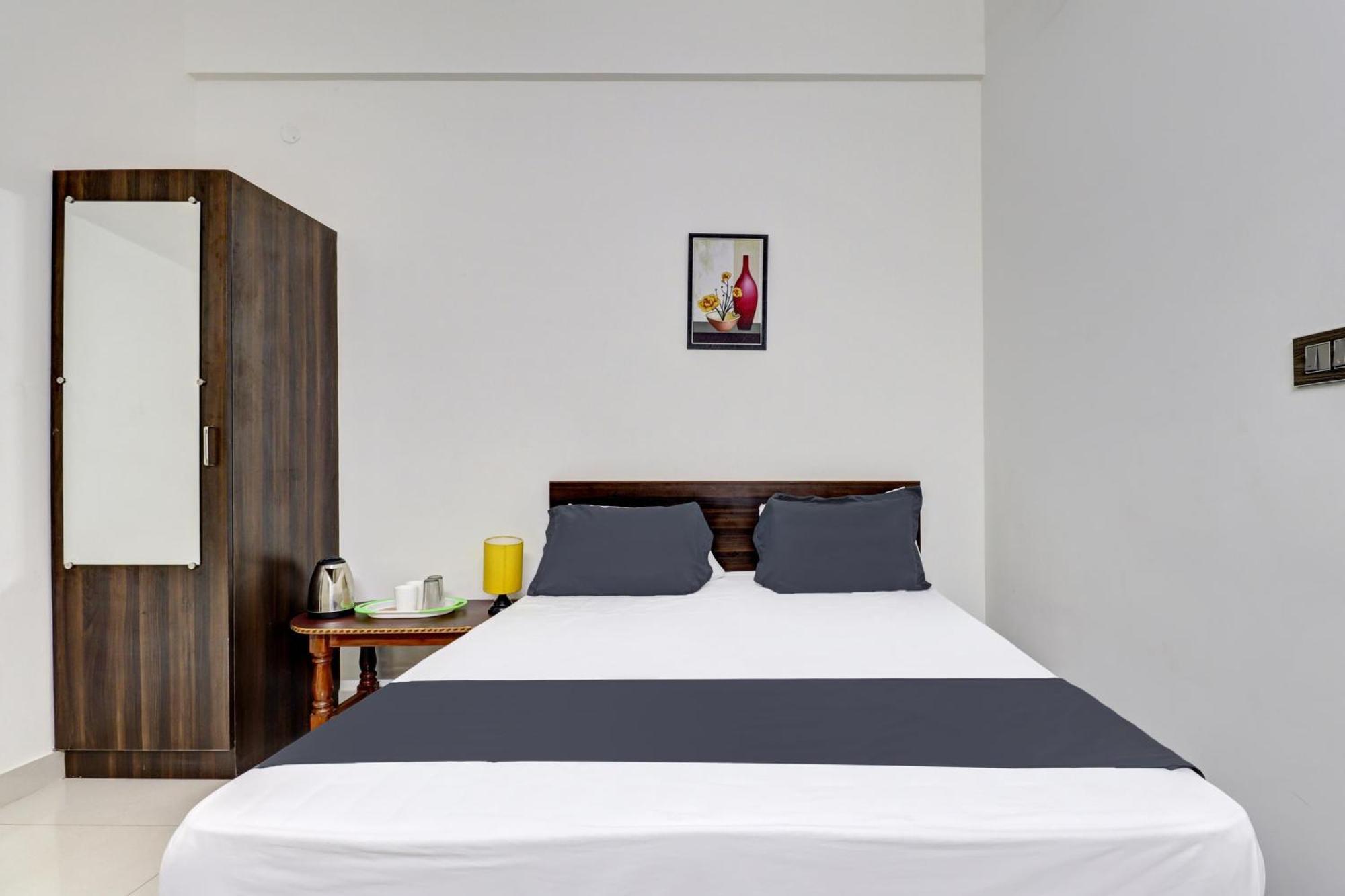 Hotel O J.K. Suites & Rooms Bangalore Ngoại thất bức ảnh