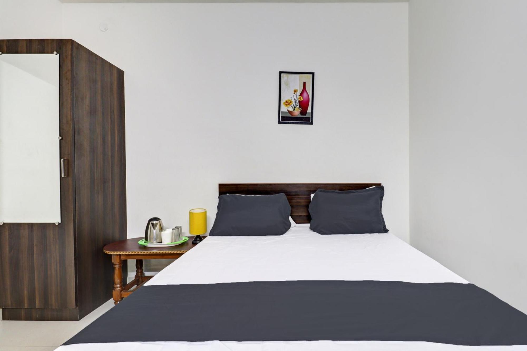 Hotel O J.K. Suites & Rooms Bangalore Ngoại thất bức ảnh